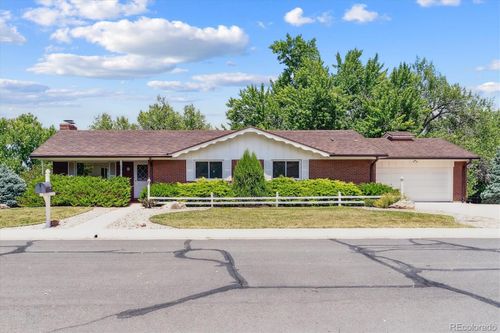 9 Rangeview Dr, Wheat Ridge, CO, 80215-6617 | Card Image