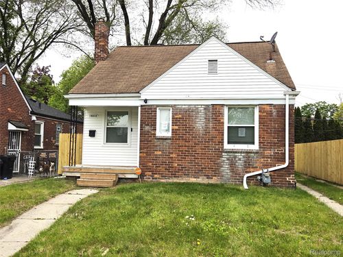 19315 Annchester Rd, Detroit, MI, 48219-2725 | Card Image