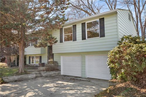 1720 Red Bird Rd, Madison, OH, 44057-2025 | Card Image