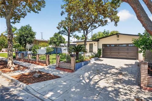 620 Wickford Ave, La Puente, CA, 91744-5045 | Card Image