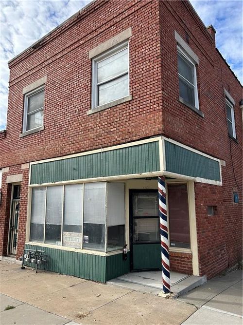 4100 Prospect Ave, Kansas City, MO, 64130-1323 | Card Image