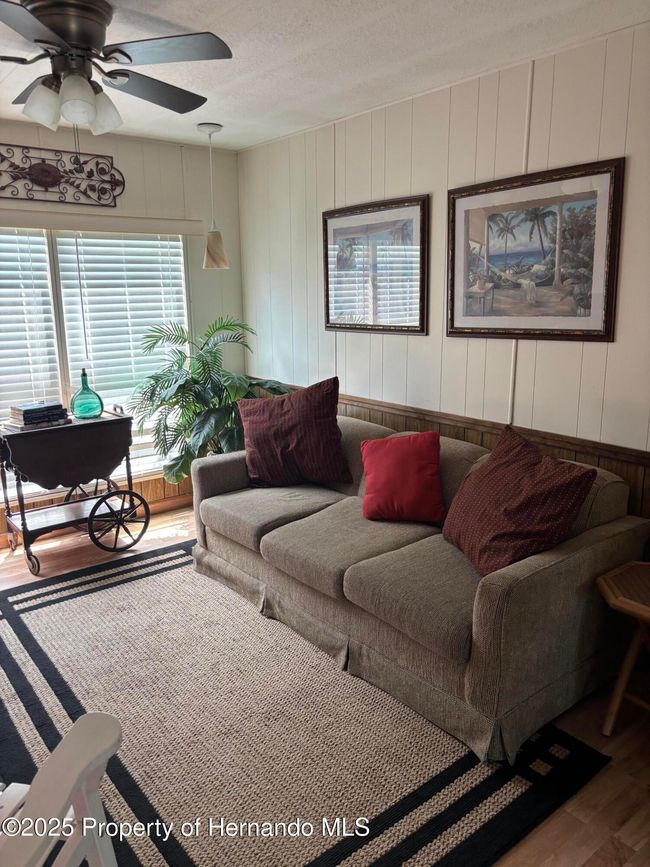 14334 Midfield St, House other with 3 bedrooms, 2 bathrooms and null parking in BROOKSVILLE FL | Image 19