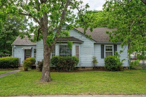 404 Curran St, Des Arc, AR, 72040-3398 | Card Image