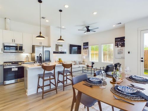 3008 Jensen Springs Ln, Houston, TX, 77026-1460 | Card Image