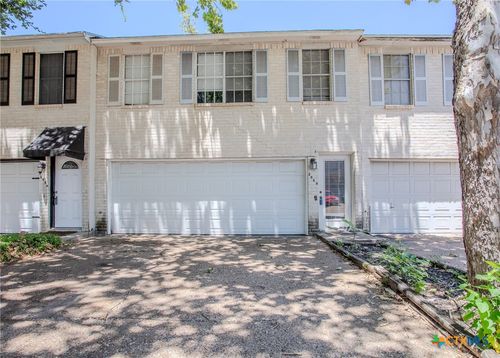 apt-b-204 Westwood St, Victoria, TX, 77901-4594 | Card Image