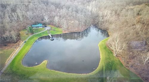 150 Lois Ln, Waterford, OH, 45786-6145 | Card Image