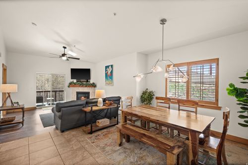 3402-5569 Oslo Ln, Park City, UT, 84098-7758 | Card Image