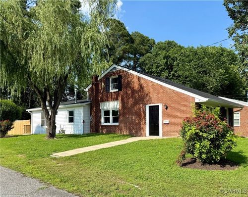 102 Hargrave Ave, Colonial Heights, VA, 23834-1324 | Card Image