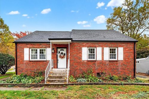 300 S Charles St, Edwardsville, IL, 62025-1417 | Card Image