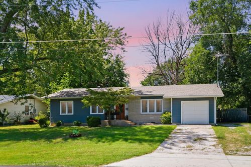 319 S West Ave, Republic, MO, 65738-1852 | Card Image