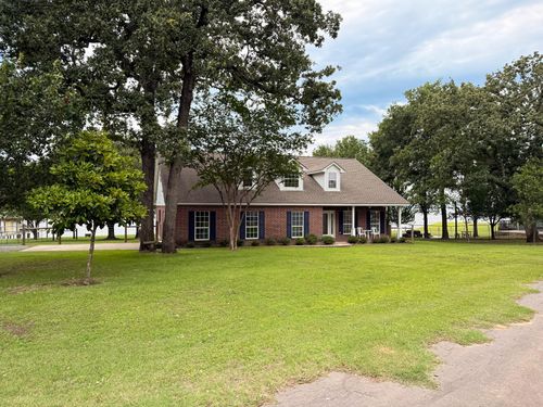 303 Lcr 911, Jewett, TX, 75846-5651 | Card Image