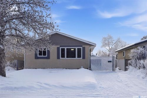 258 Waterloo Cres, Saskatoon, SK, S7H4G5 | Card Image