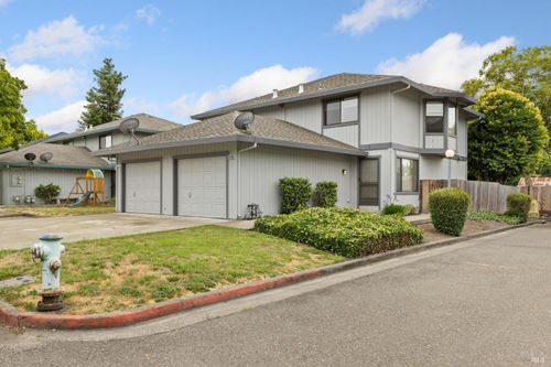 8307 Lasalle Ave, Cotati, CA, 94931-4473 | Card Image