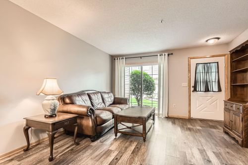 unit-5-2225 Ranchview Ln N, Plymouth, MN, 55447-6572 | Card Image