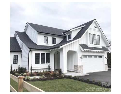 10151 Jim Sossoman Rd, Midland, NC, 28107-7703 | Card Image