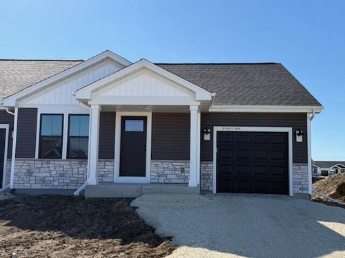 N162W21835 Poppy Road Road, JACKSON, WI, 53037 | Card Image