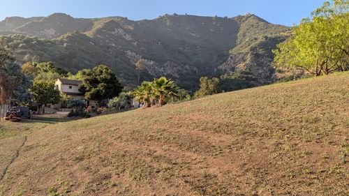 965 W Mountain Dr, SANTA BARBARA, CA, 93103-1670 | Card Image