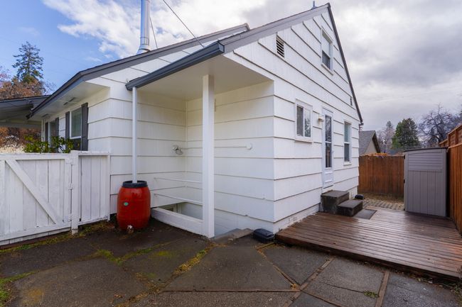 Back yard deck and patio | Image 31