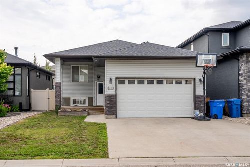 5201 Aviator Cres, Regina, SK, S4W0G5 | Card Image