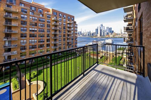 814-2 Constitution Ct, Hoboken, NJ, 07030-6729 | Card Image
