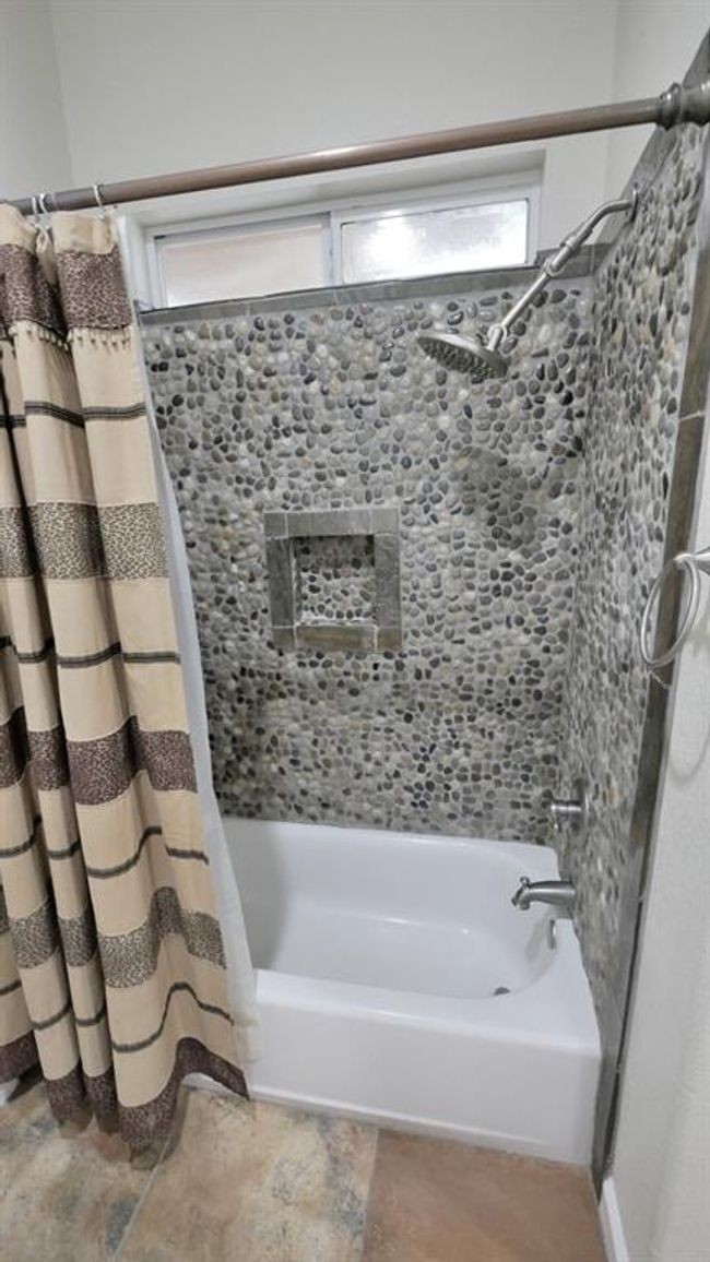 Bath #2 | Image 34