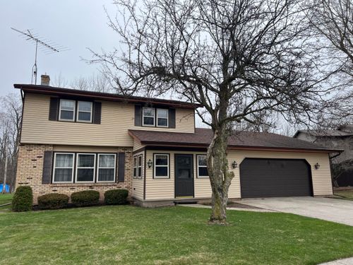 1905 Knuell St, Manitowoc, WI, 54220 | Card Image