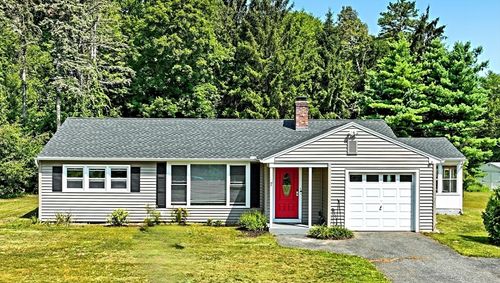 7 Decorie Dr, Wilbraham, MA, 01095-1533 | Card Image