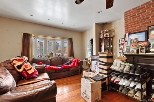 219 S Sixth Avenue, Mount Vernon, NY, 10550 | Card Image