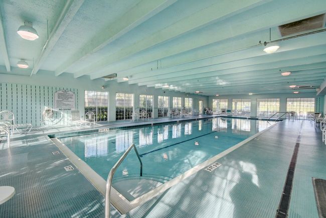 9675 Crescent View Dr N, Condo with 3 bedrooms, 2 bathrooms and null parking in Boynton Beach FL | Image 50