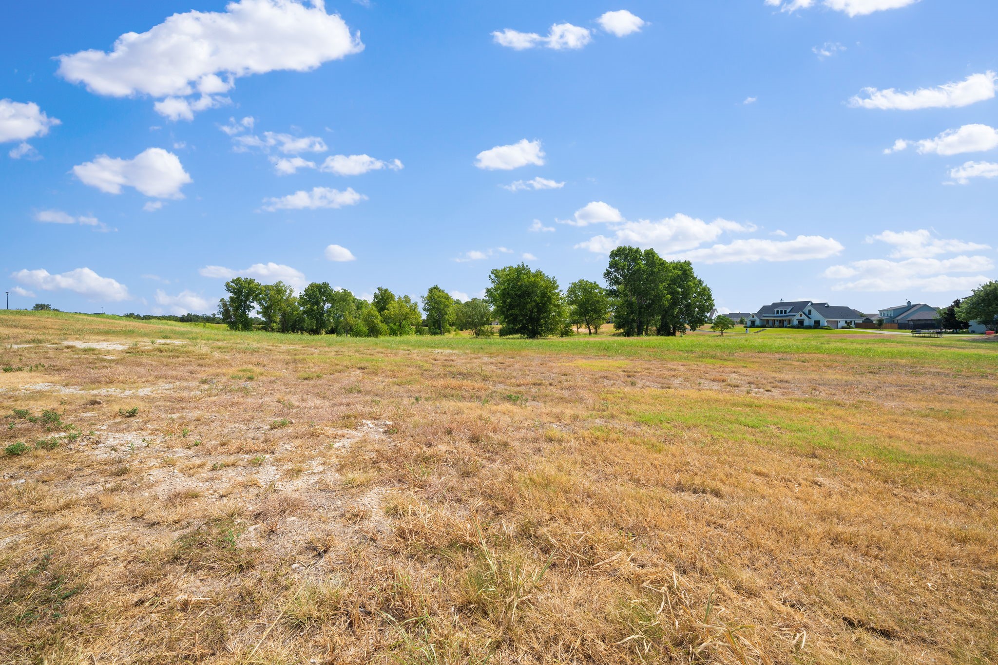 Land in Waco