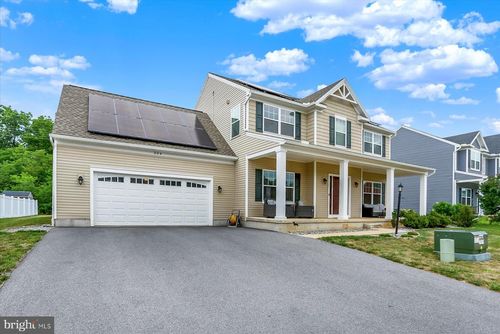 304 Lexington Ln, SHIPPENSBURG, PA, 17257-8516 | Card Image