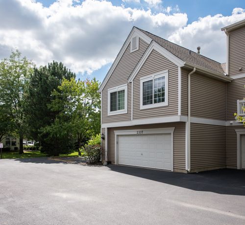 2337-2337 Twilight Dr, Aurora, IL, 60503-6707 | Card Image