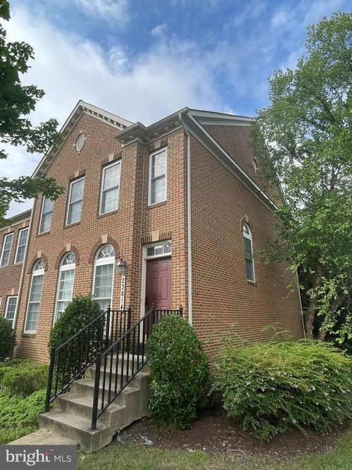 23814 Branchbrier Way, CLARKSBURG, MD, 20871-4366 | Card Image