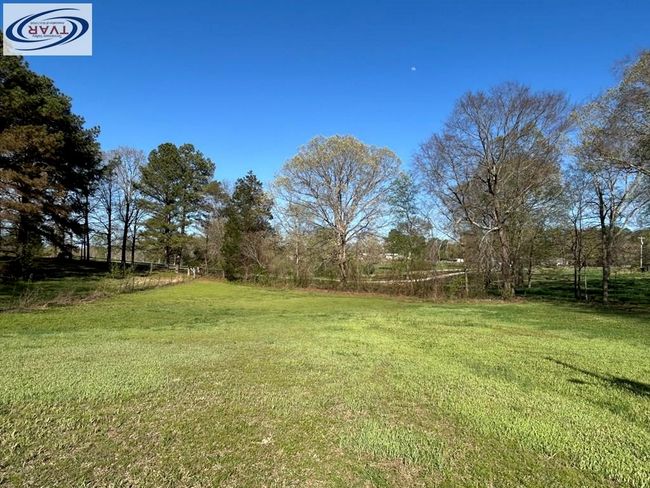 4460 Point Mason Rd, House other with 2 bedrooms, 1 bathrooms and null parking in Big Sandy TN | Image 5