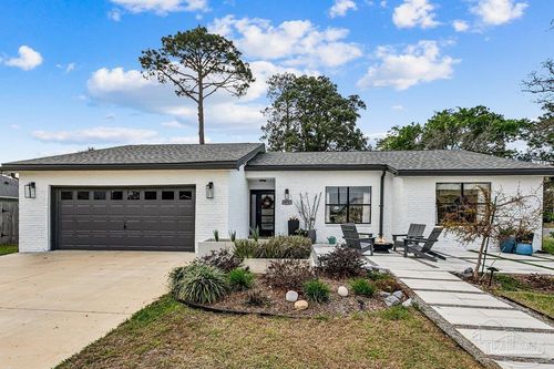 975 Grand Canal St, Gulf Breeze, FL, 32563-3054 | Card Image