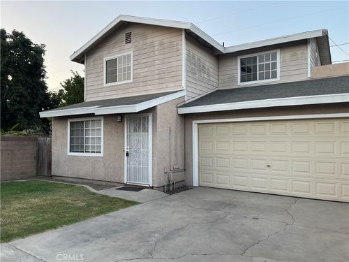 1077 E 71st Way, Long Beach, CA, 90805-1029 | Card Image