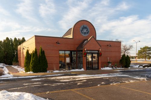 1515 36th St, Peru, IL, 61354-1272 | Card Image