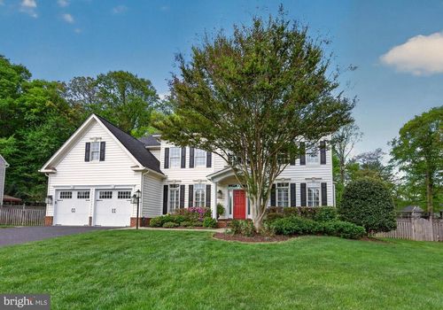 7822 Gambrill Woods Way, Springfield, VA, 22153-2260 | Card Image