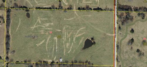 000 Farm Road 1220, Aurora, MO, 65605 | Card Image