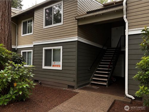 f103-820 Cady Rd, Everett, WA, 98203-5015 | Card Image