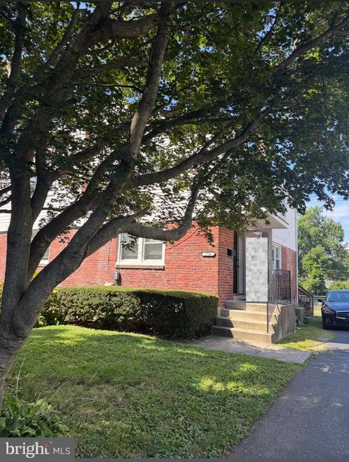 754 Oak View Rd, ARDMORE, PA, 19003-2025 | Card Image