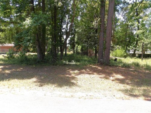 681 Plum Tree, Livingston, TX, 77351-7002 | Card Image