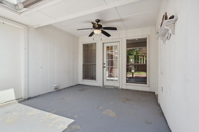 710 Cimarron Trl, House other with 3 bedrooms, 2 bathrooms and null parking in Irving TX | Image 22