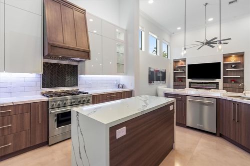 127 Swan Ave, Plantation, FL, 33324-2116 | Card Image