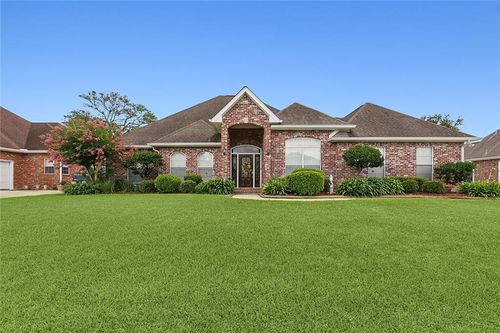 509 Doctor Gorman Dr, Belle Chasse, LA, 70037-2206 | Card Image