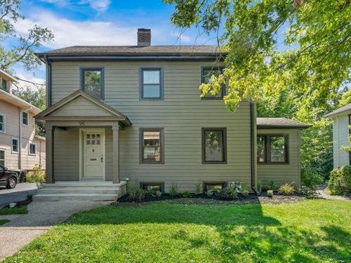 95 Pine Ave, Riverside, IL, 60546-2102 | Card Image
