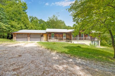 1435 W Cove Rd, House other with 3 bedrooms, 2 bathrooms and null parking in Jamestown TN | Image 3