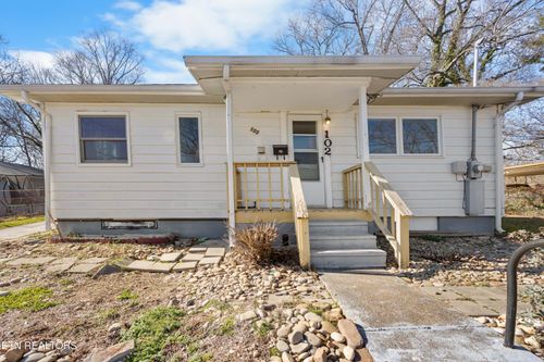 102 Glendale Lane, Oak Ridge, TN, 37830 | Card Image