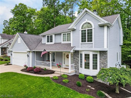 1137 Sturbridge Dr, Medina, OH, 44256-3075 | Card Image
