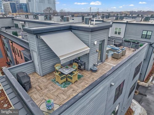 11236 Faraday Park Dr, RESTON, VA, 20190-3226 | Card Image